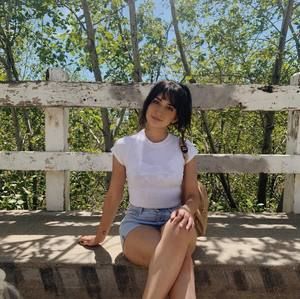 Meet your Posher, Jocelyn